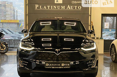 Позашляховик / Кросовер Tesla Model X 2019 в Одесі