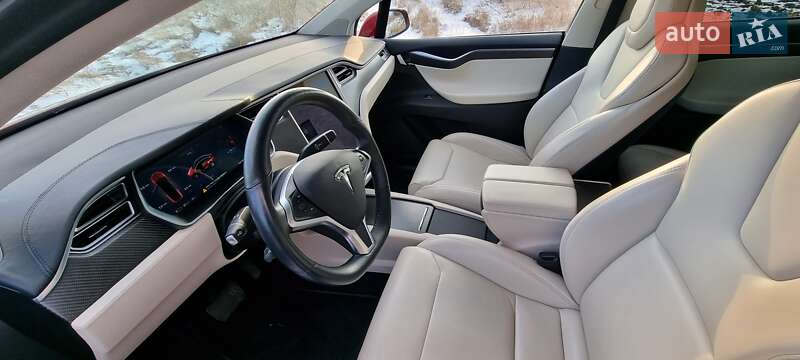 Позашляховик / Кросовер Tesla Model X 2018 в Києві фото 8 Позашляховик / Кросовер Tesla Model X 2018 в Києві