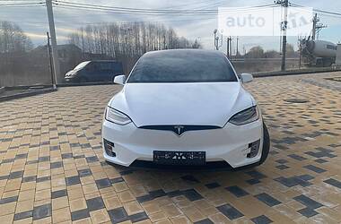 Внедорожник / Кроссовер Tesla Model X 2019 в Киеве