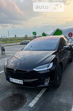 Унiверсал Tesla Model X 2019 в Львові