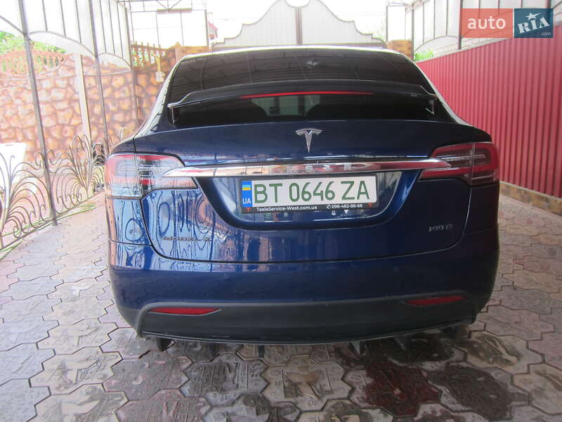 Внедорожник / Кроссовер Tesla Model X 2018 в Херсоне фото 19 Внедорожник / Кроссовер Tesla Model X 2018 в Херсоне