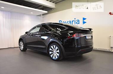 Внедорожник / Кроссовер Tesla Model X 2019 в Ровно