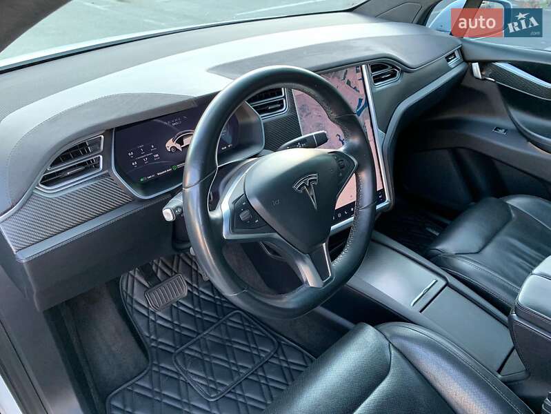Внедорожник / Кроссовер Tesla Model X 2016 в Киеве фото 9 Внедорожник / Кроссовер Tesla Model X 2016 в Киеве