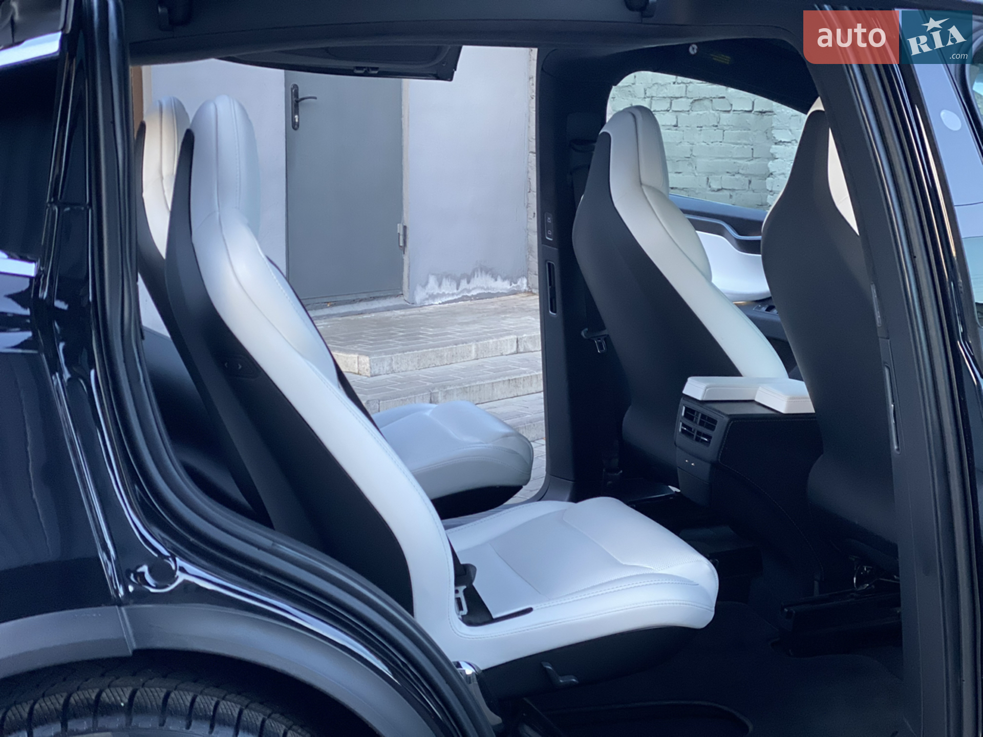 2018 Tesla Model X - мініатюра 34