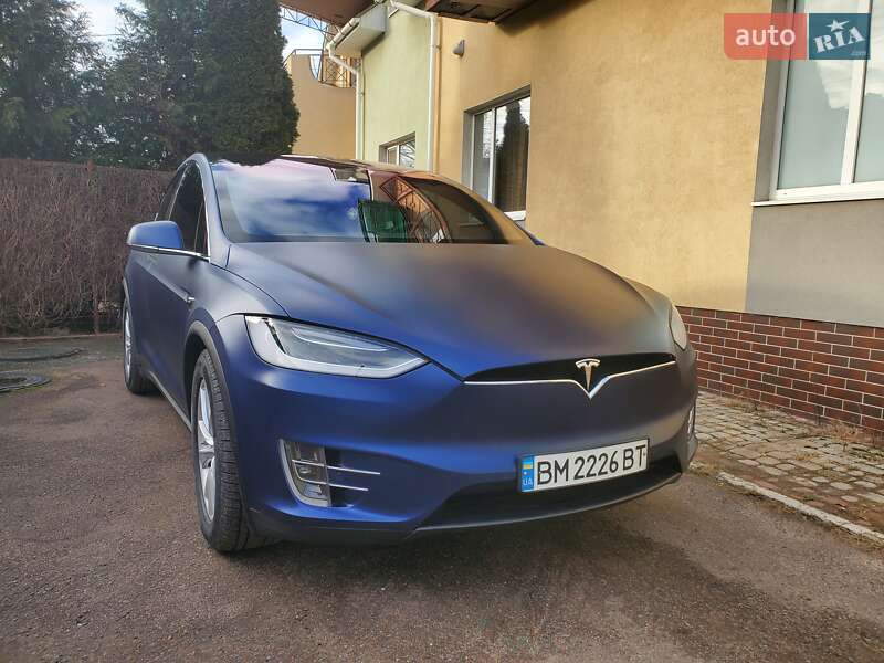 Позашляховик / Кросовер Tesla Model X 2018 в Сумах