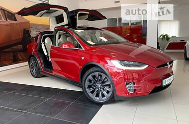 Внедорожник / Кроссовер Tesla Model X 2018 в Одессе