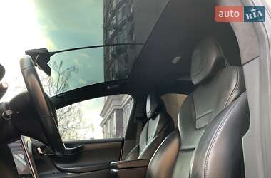 Внедорожник / Кроссовер Tesla Model X 2016 в Киеве