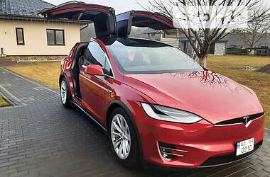 Внедорожник / Кроссовер Tesla Model X 2016 в Луцке