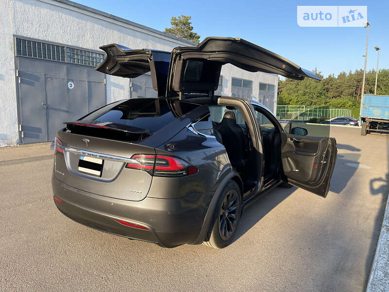 Внедорожник / Кроссовер Tesla Model X 2017 в Киеве фото 9 Внедорожник / Кроссовер Tesla Model X 2017 в Киеве