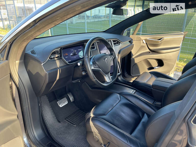 Внедорожник / Кроссовер Tesla Model X 2017 в Киеве фото 13 Внедорожник / Кроссовер Tesla Model X 2017 в Киеве