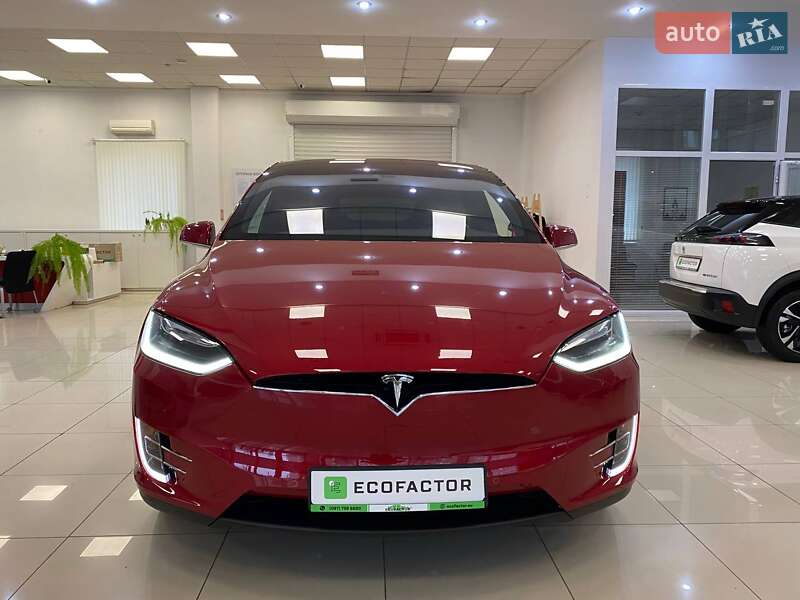 Tesla Model X 2016
