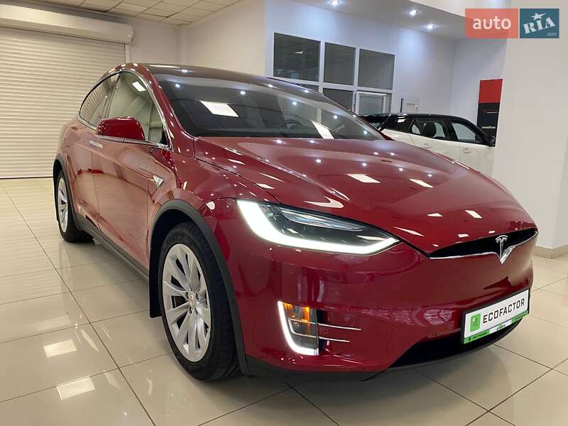 Позашляховик / Кросовер Tesla Model X 2016 в Одесі