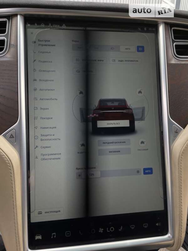 Позашляховик / Кросовер Tesla Model X 2016 в Стрию