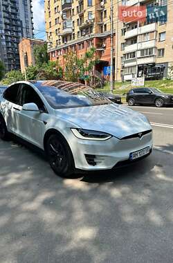 Внедорожник / Кроссовер Tesla Model X 2020 в 