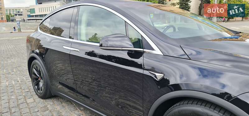 Внедорожник / Кроссовер Tesla Model X 2017 в Харькове