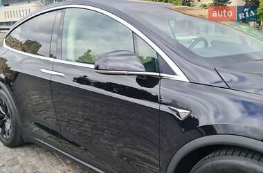 Внедорожник / Кроссовер Tesla Model X 2017 в 