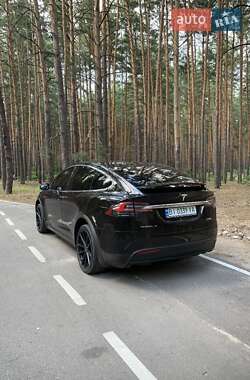 Позашляховик / Кросовер Tesla Model X 2016 в Полтаві