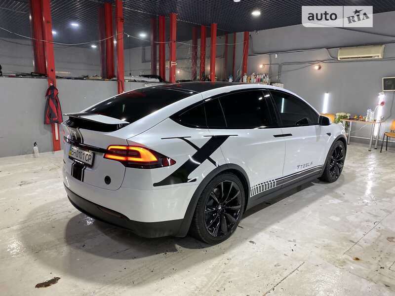 Позашляховик / Кросовер Tesla Model X 2019 в Одесі