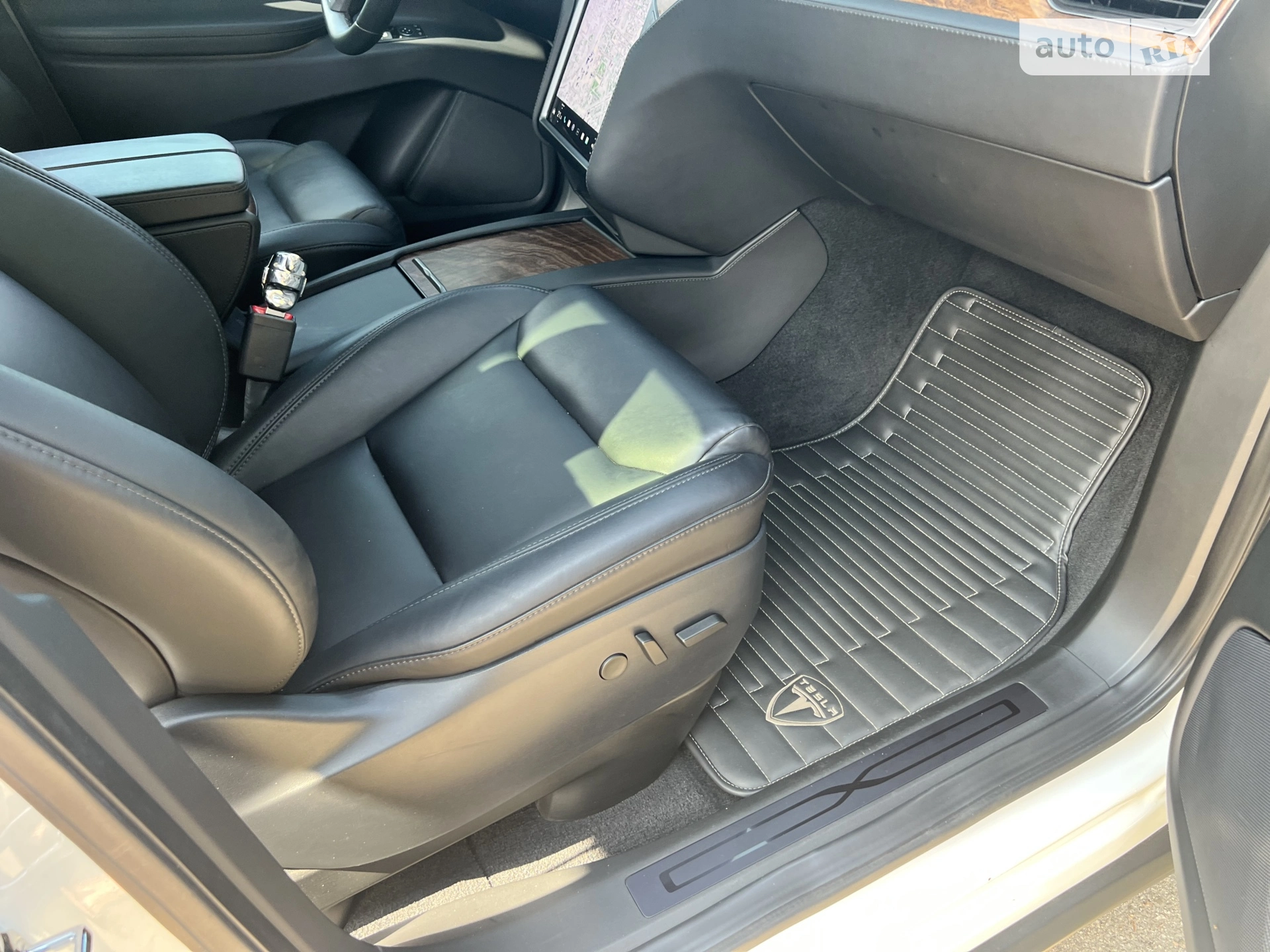 2019 Tesla Model X - мініатюра 11
