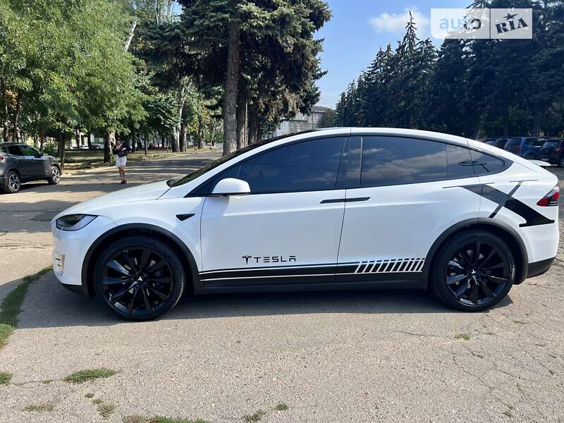 Позашляховик / Кросовер Tesla Model X 2019 в Одесі