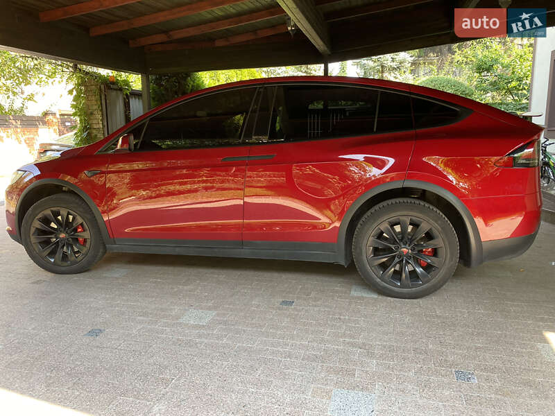 Внедорожник / Кроссовер Tesla Model X 2018 в Киеве