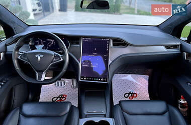 Внедорожник / Кроссовер Tesla Model X 2020 в Одессе