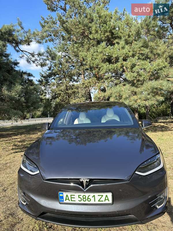 Позашляховик / Кросовер Tesla Model X 2020 в Дніпрі