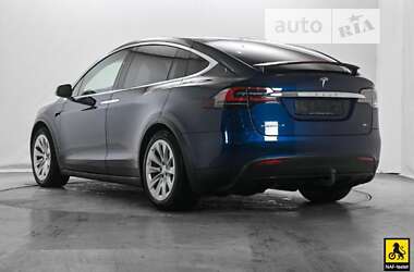 Позашляховик / Кросовер Tesla Model X 2017 в Києві