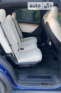Внедорожник / Кроссовер Tesla Model X 2019 в Киеве