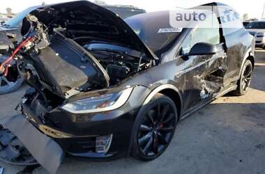 Внедорожник / Кроссовер Tesla Model X 2016 в Авдеевке