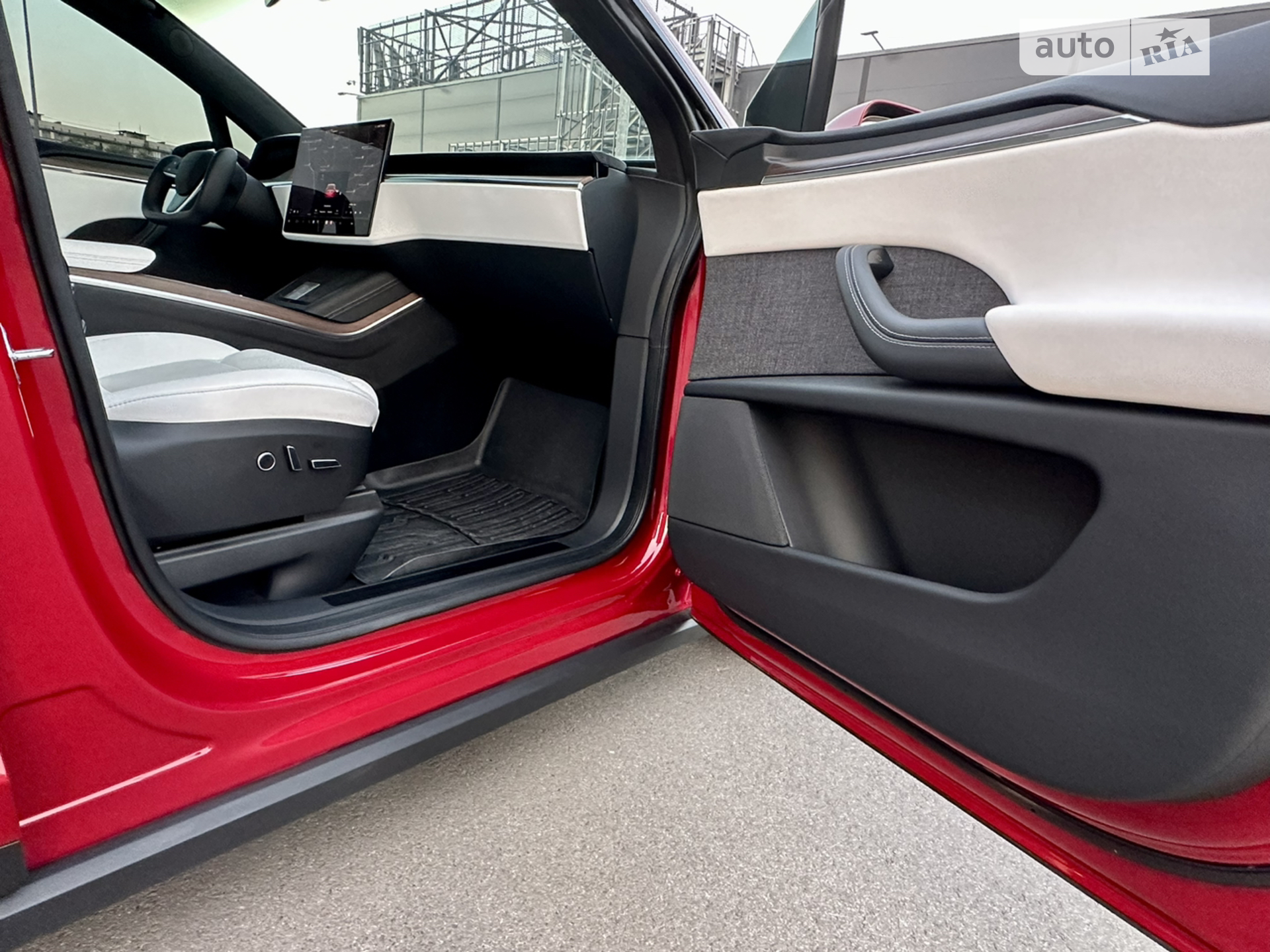 2022 Tesla Model X - мініатюра 26