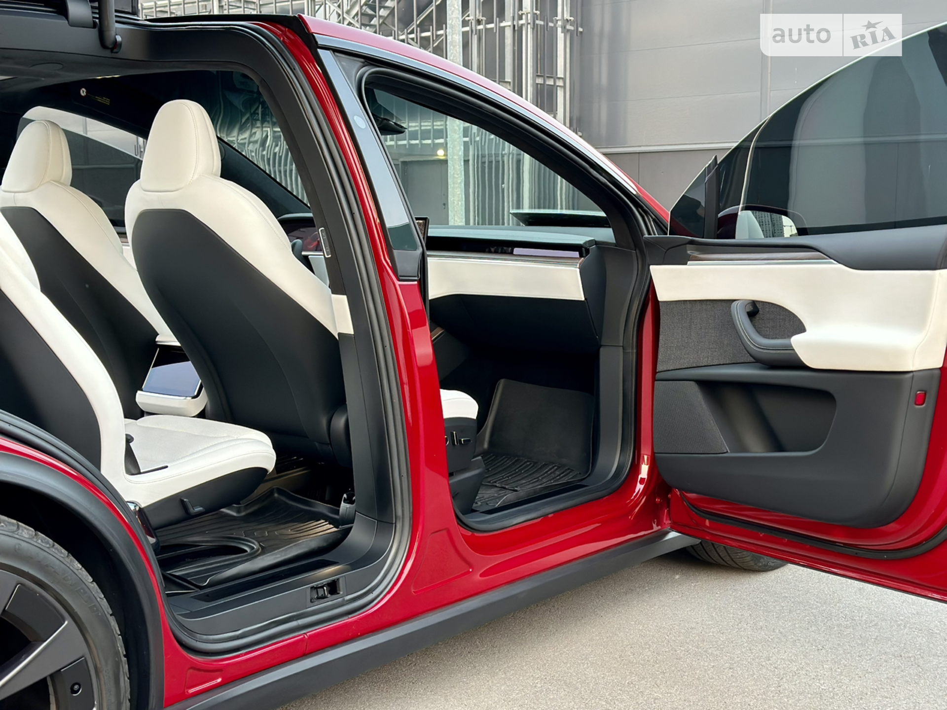 2022 Tesla Model X - мініатюра 31