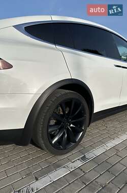 Внедорожник / Кроссовер Tesla Model X 2018 в Тернополе
