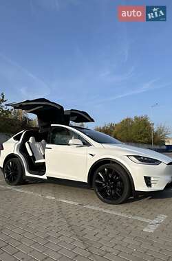 Внедорожник / Кроссовер Tesla Model X 2018 в Тернополе