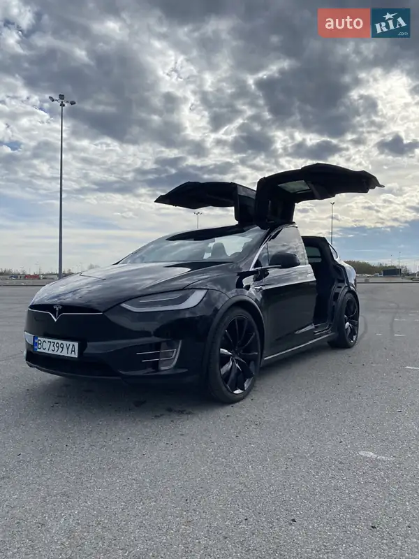 Tesla Model X 2016
