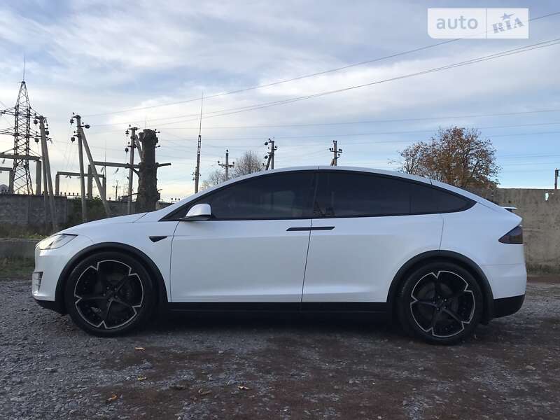 Внедорожник / Кроссовер Tesla Model X 2018 в Виннице фото 5 Внедорожник / Кроссовер Tesla Model X 2018 в Виннице