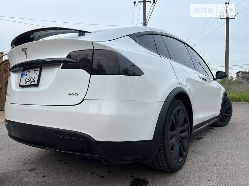 Внедорожник / Кроссовер Tesla Model X 2016 в Виннице фото 4 Внедорожник / Кроссовер Tesla Model X 2016 в Виннице