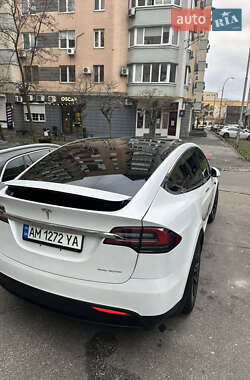 Внедорожник / Кроссовер Tesla Model X 2020 в 