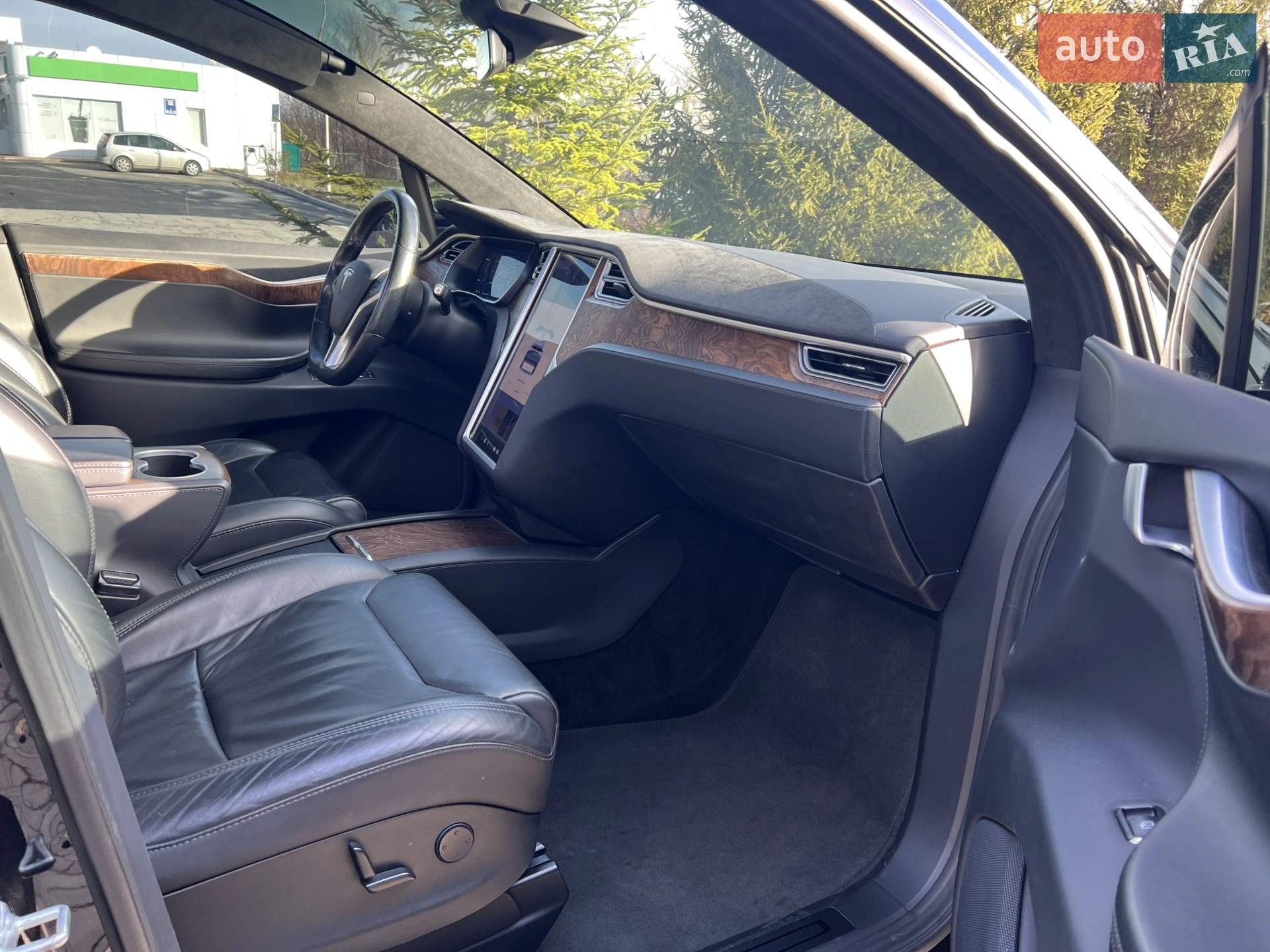 2017 Tesla Model X - мініатюра 19