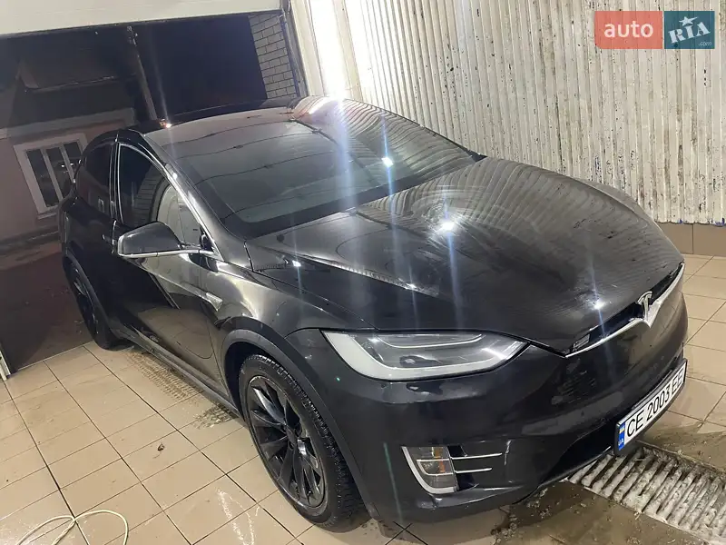Внедорожник / Кроссовер Tesla Model X 2016 в 