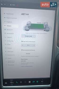 Внедорожник / Кроссовер Tesla Model X 2017 в 