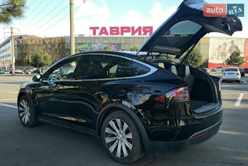Внедорожник / Кроссовер Tesla Model X 2020 в Одессе