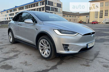 Внедорожник / Кроссовер Tesla Model X 2018 в Луцке