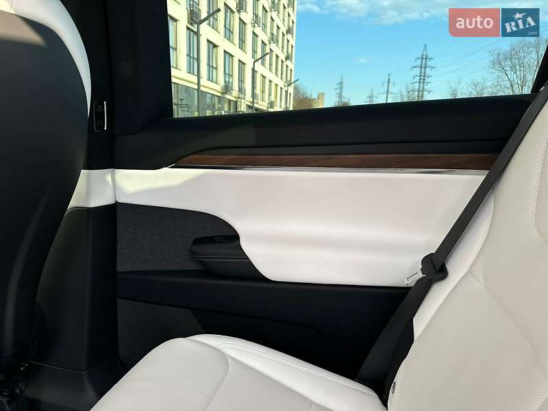 Позашляховик / Кросовер Tesla Model X 2023 в Львові