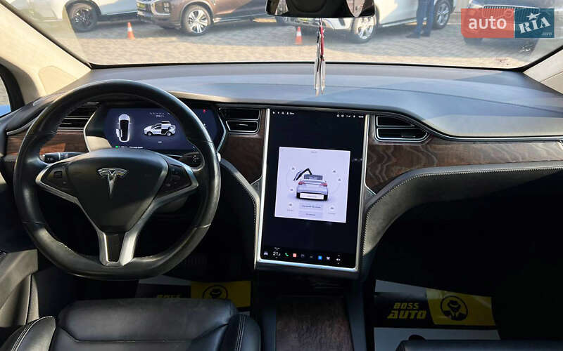 Внедорожник / Кроссовер Tesla Model X 2018 в Мукачево