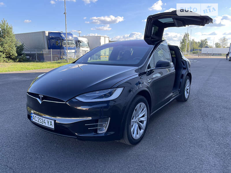 Внедорожник / Кроссовер Tesla Model X 2017 в Луцке фото 11 Внедорожник / Кроссовер Tesla Model X 2017 в Луцке