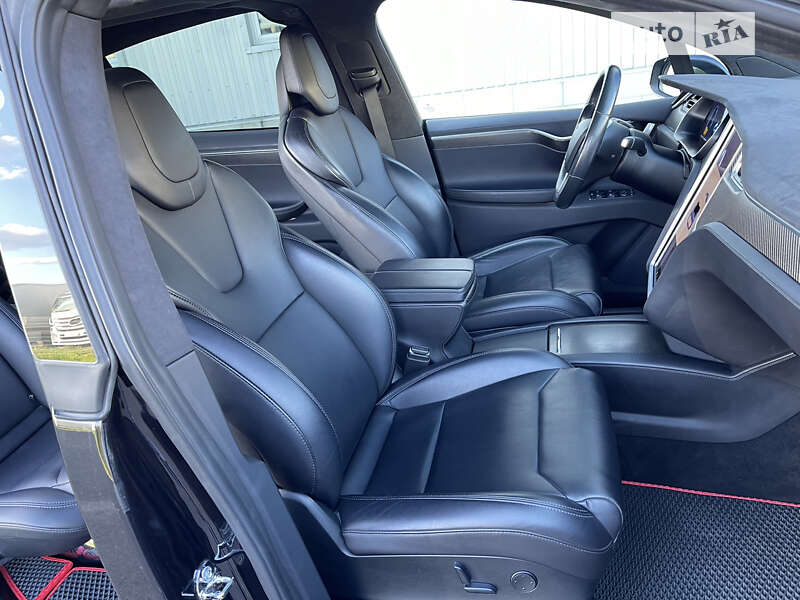 Внедорожник / Кроссовер Tesla Model X 2017 в Луцке фото 20 Внедорожник / Кроссовер Tesla Model X 2017 в Луцке