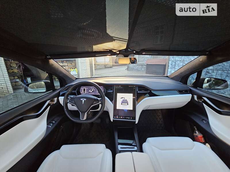Позашляховик / Кросовер Tesla Model X 2018 в Черкасах
