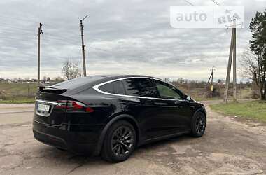 Внедорожник / Кроссовер Tesla Model X 2017 в Кропивницком