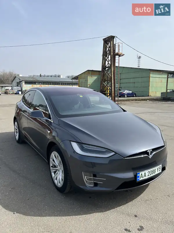 Tesla Model X